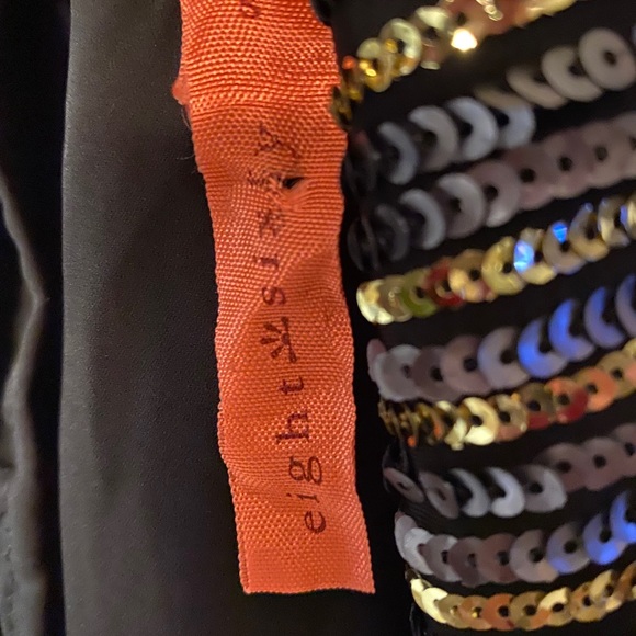 Eight Sixty Sequin Camisole/ Top - Picture 3 of 3